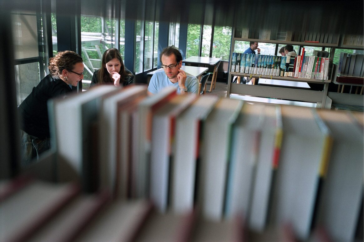 Wirtschaftswinter –  Murmeltiere sorgen vor  suedostschweizjobs.ch