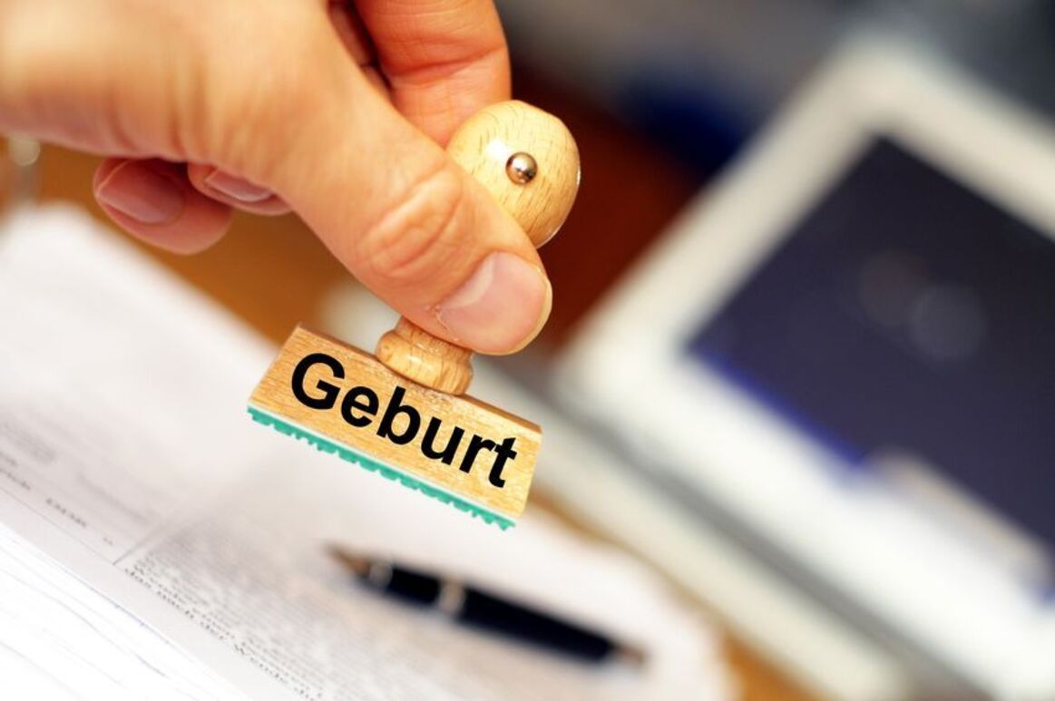 Was für Leistungen habe ich vom Arbeitgeber während dem Schwangerschaftsurlaub zugute?
