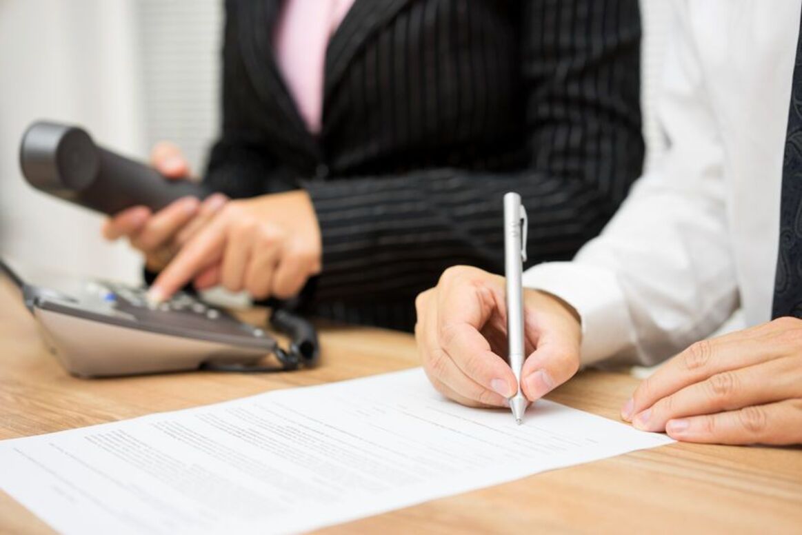 Wer ist eine geeignete und sinnvolle Referenzperson?